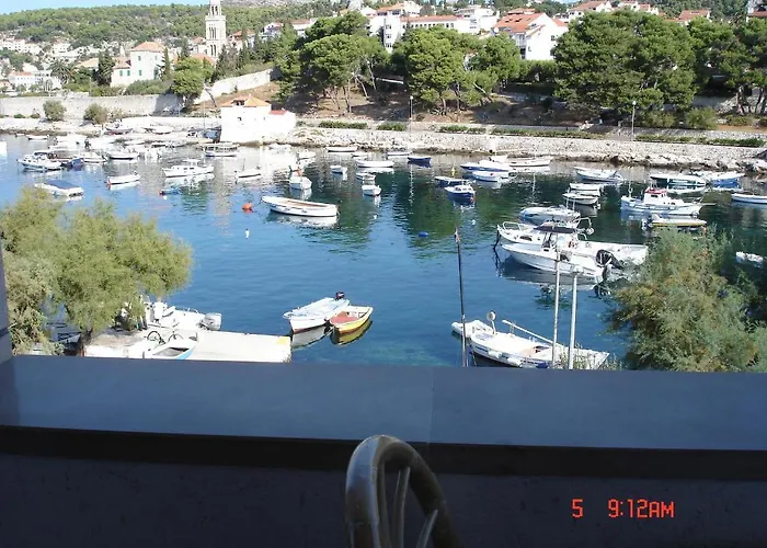 Katarina Apartment *