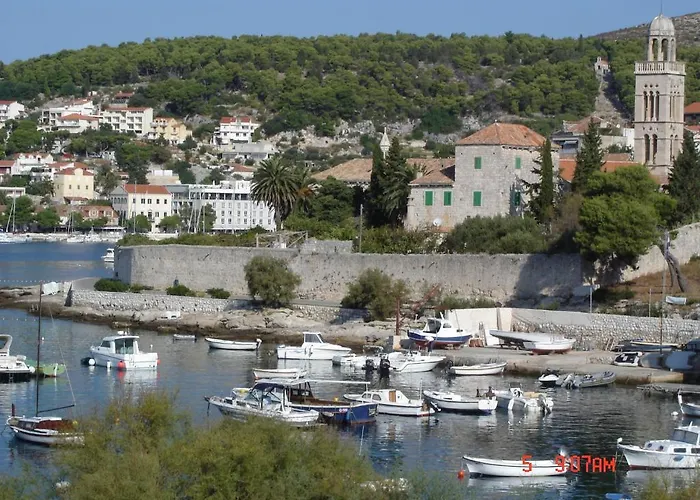 Katarina * Hvar Town